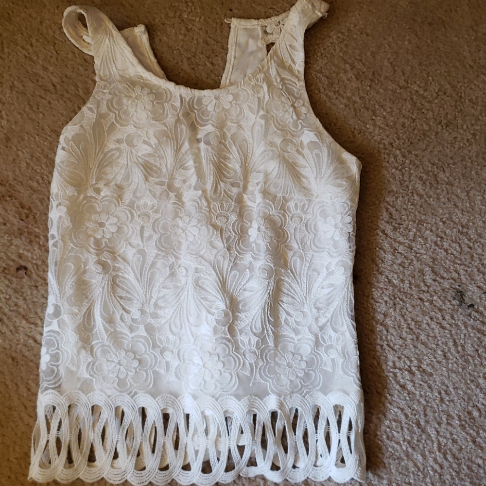 White Top size Small